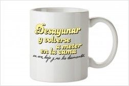 DESAYUNAR Y VOLVER A LA CAMA. TAZA MUG TANTANFAN. LA VECINA RUBIA