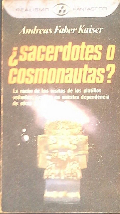 SACERDOTES O COSMONAUTAS?