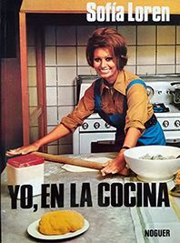 YO, EN LA COCINA