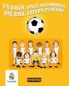 UN BALON ONCE JUGADORES.REAL MADRID.(LIBRO PARA BA�O)
