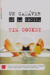 UN CAD�VER EN LA COCINA