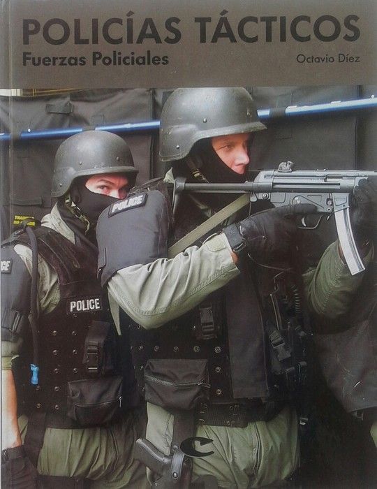 POLICIAS TACTICOS